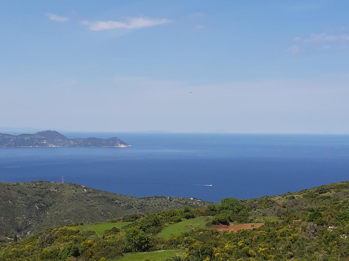 Villa Vagelis Mourteri Exterior photo