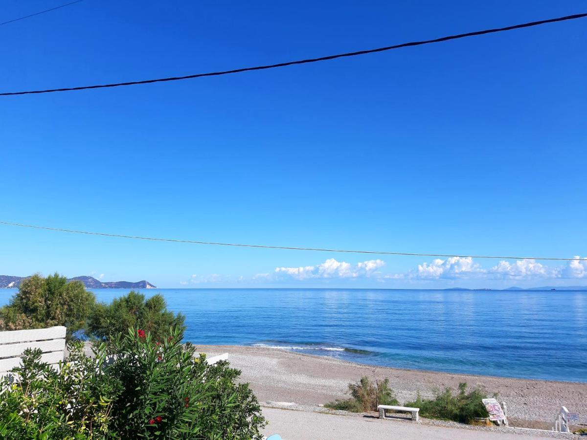Villa Vagelis Mourteri Exterior photo